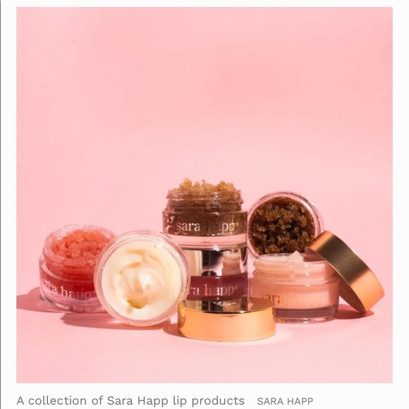 ONLY 2 LEFT!! Sara Happ The Lip Scrub 💋 - Picture 11 of 15